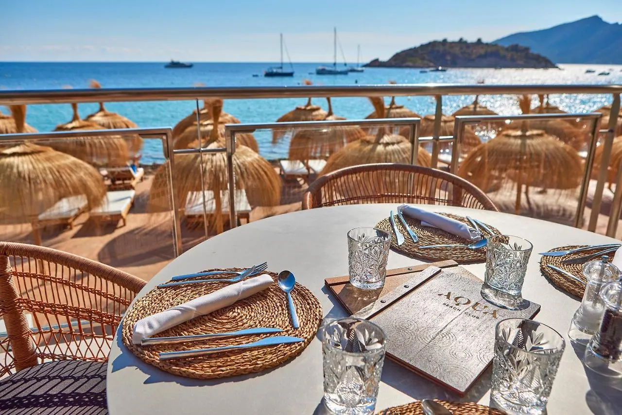 Universal Hotel Aquamarin Sant Elm